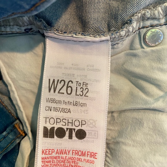 Topshop MOTO Mid-Rise Skinny Jeans - Distressed - Picture 4 of 5